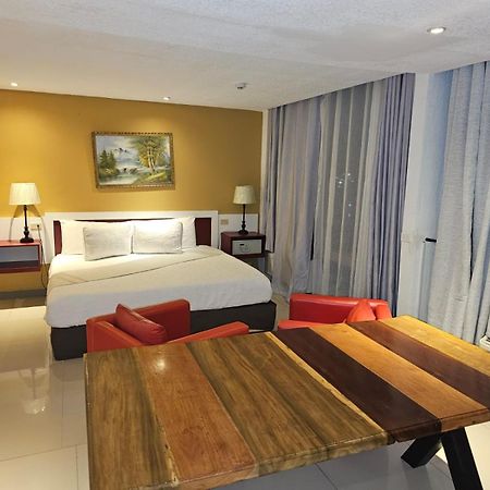 Golden Tree Hotel Belize Belize City Extérieur photo