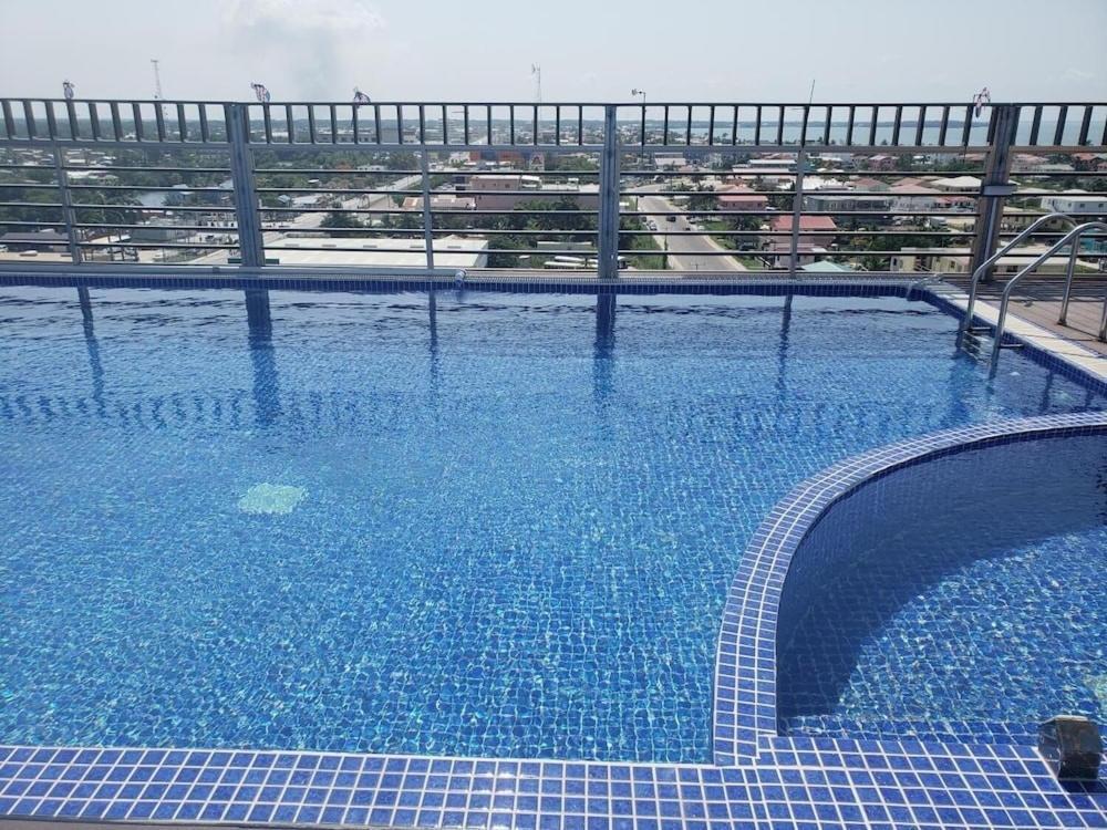 Golden Tree Hotel Belize Belize City Extérieur photo