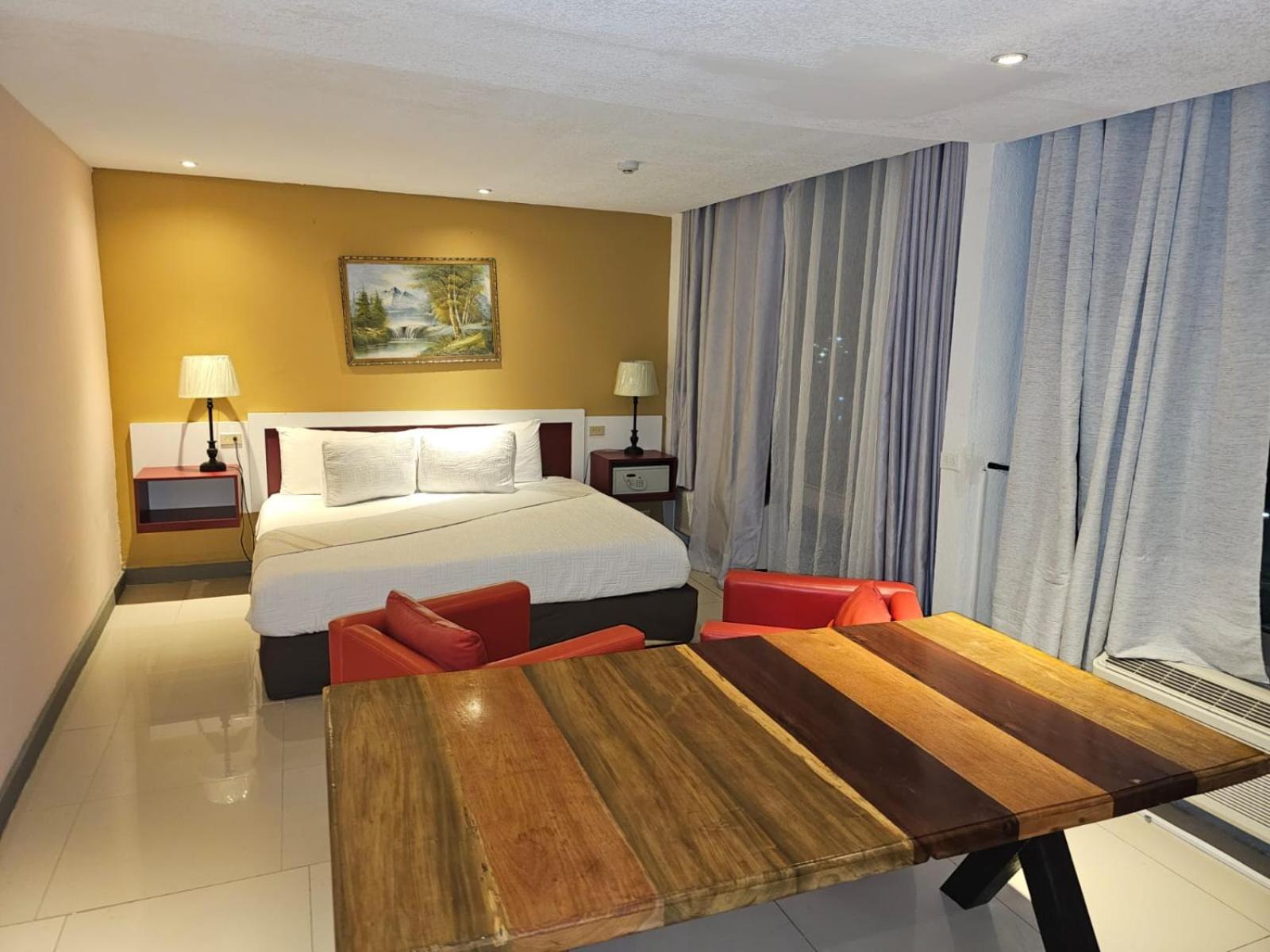 Golden Tree Hotel Belize Belize City Extérieur photo