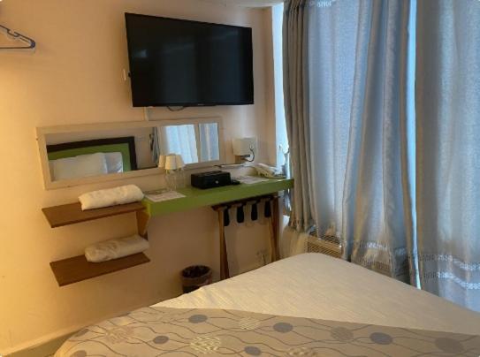 Golden Tree Hotel Belize Belize City Extérieur photo